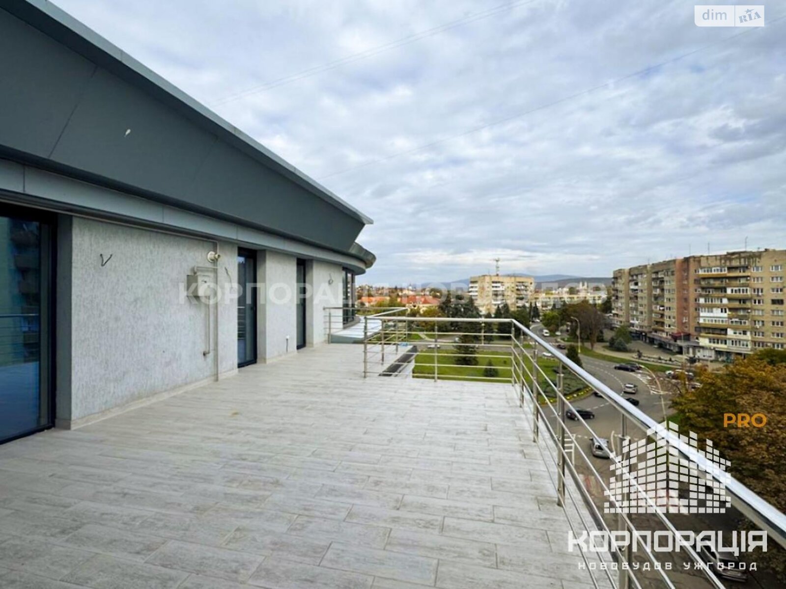 Офисное помещение на 130.7 кв.м. в Ужгороде фото 1 Офисное помещение на 130.7 кв.м. в Ужгороде фото 1