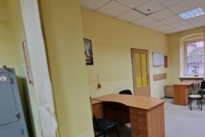 Офісне приміщення на 119.8 кв.м. в Ужгороді фото 2
