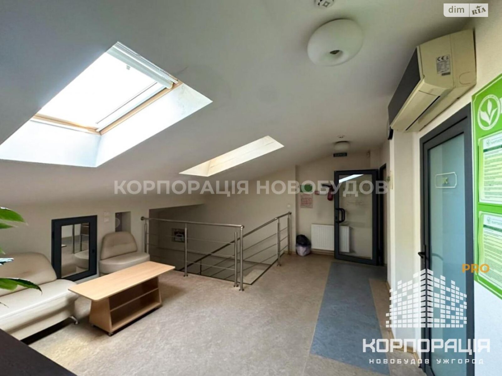 Офісне приміщення на 842 кв.м. в Ужгороді фото 1 Офісне приміщення на 842 кв.м. в Ужгороді фото 1