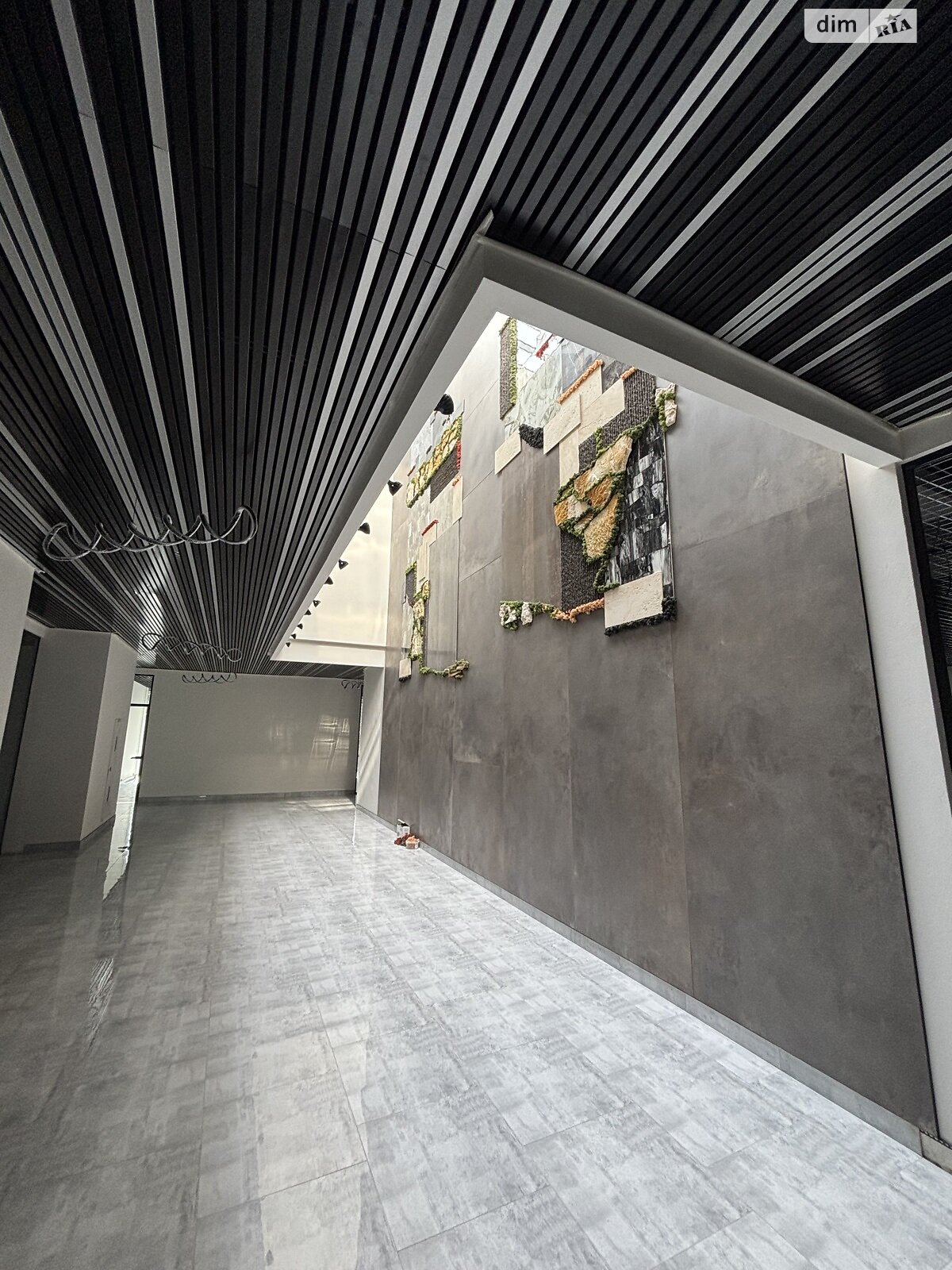 Офісне приміщення на 58 кв.м. в Ужгороді фото 1