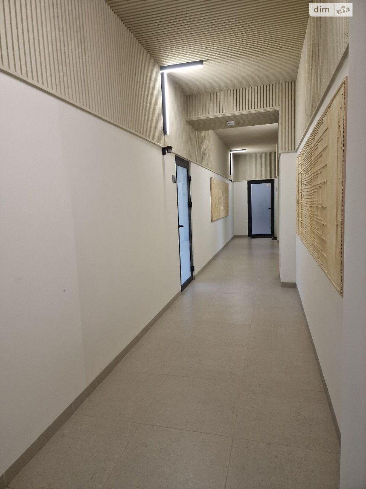 Офісне приміщення на 67 кв.м. в Ужгороді фото 1 Офісне приміщення на 67 кв.м. в Ужгороді фото 1