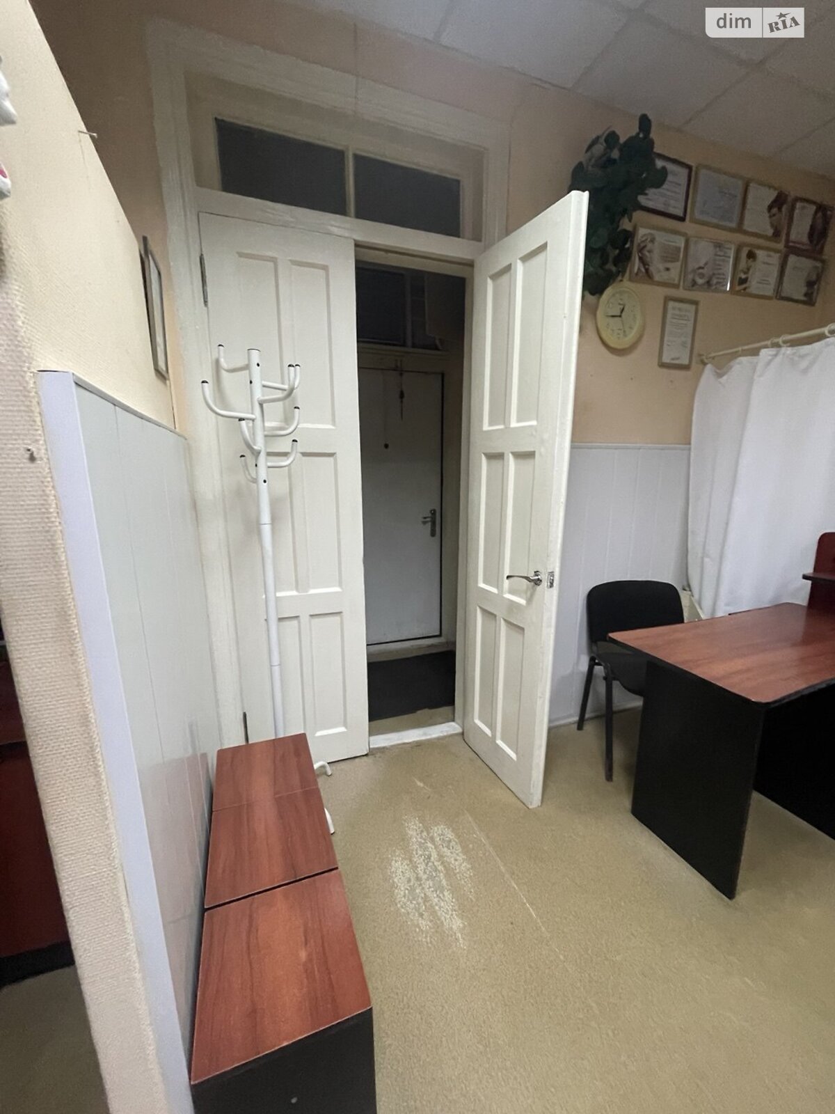 Офисное помещение на 28 кв.м. в Виннице фото 1 Офисное помещение на 28 кв.м. в Виннице фото 1