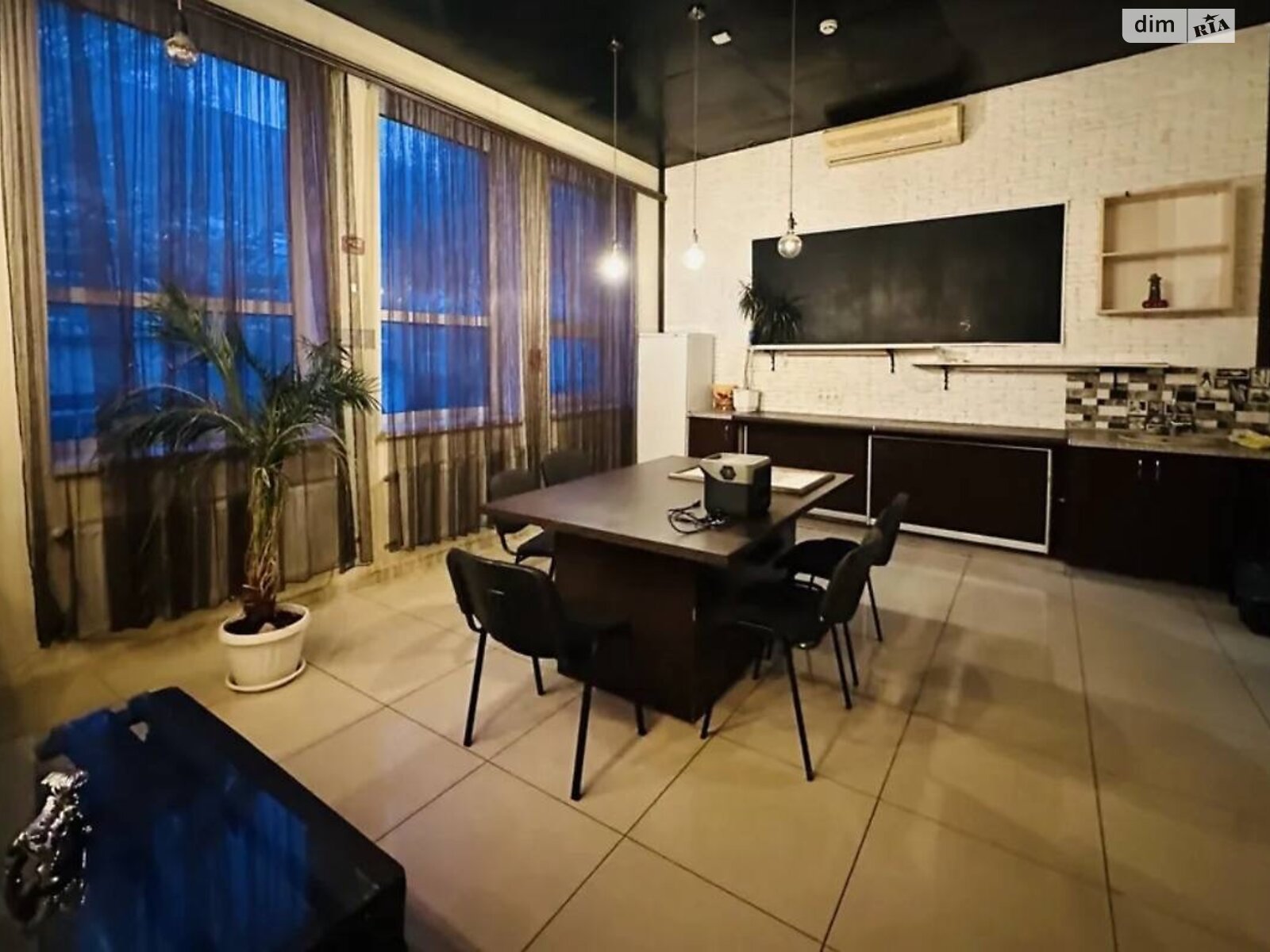 Офісне приміщення на 147 кв.м. в Вінниці фото 1 Офісне приміщення на 147 кв.м. в Вінниці фото 1