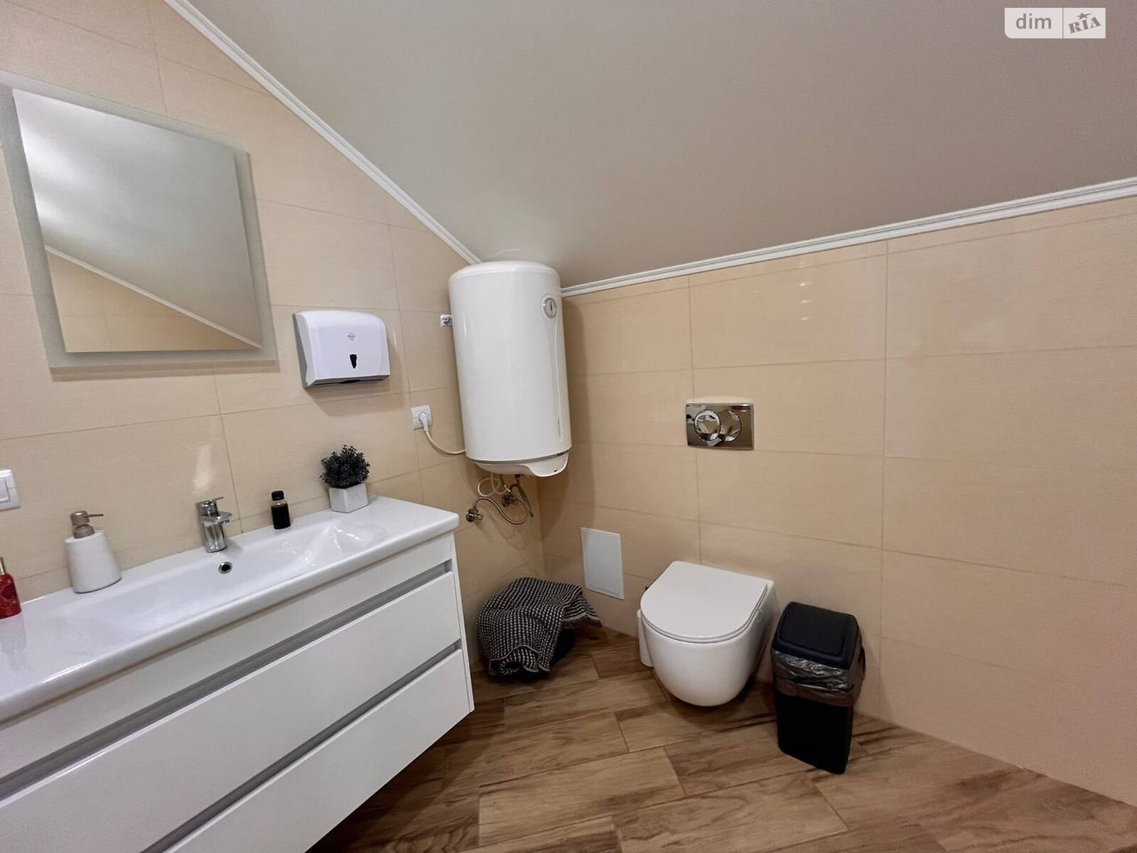 Офісне приміщення на 190 кв.м. в Вінниці фото 1 Офісне приміщення на 190 кв.м. в Вінниці фото 1