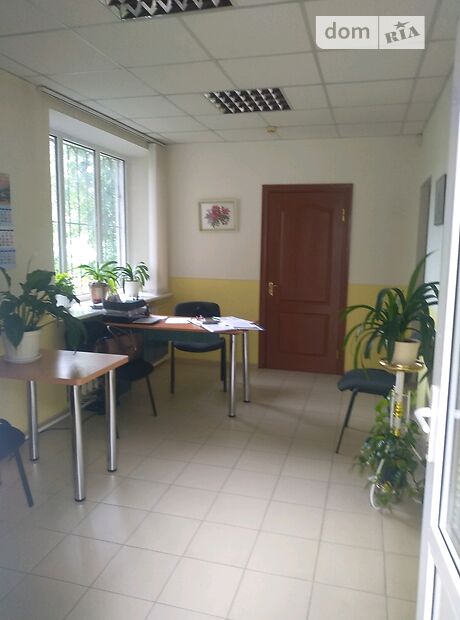 Офісне приміщення на 42.9 кв.м. в нежитловому приміщені в житловому будинку в Вінниці фото 1