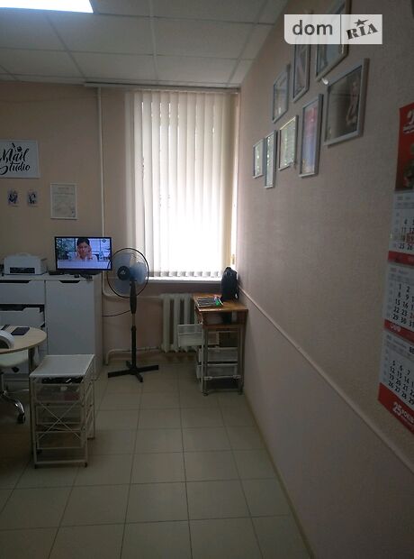 Офісне приміщення на 42.9 кв.м. в нежитловому приміщені в житловому будинку в Вінниці фото 1 Офісне приміщення на 42.9 кв.м. в нежитловому приміщені в житловому будинку в Вінниці фото 1