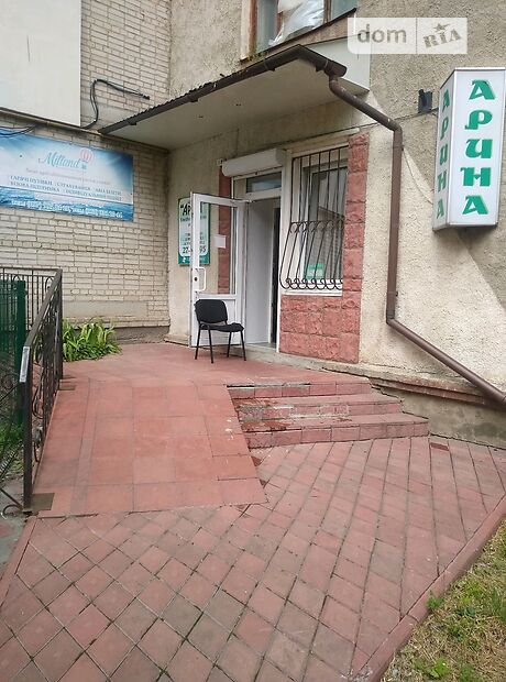 Офісне приміщення на 42.9 кв.м. в нежитловому приміщені в житловому будинку в Вінниці фото 1 Офісне приміщення на 42.9 кв.м. в нежитловому приміщені в житловому будинку в Вінниці фото 1