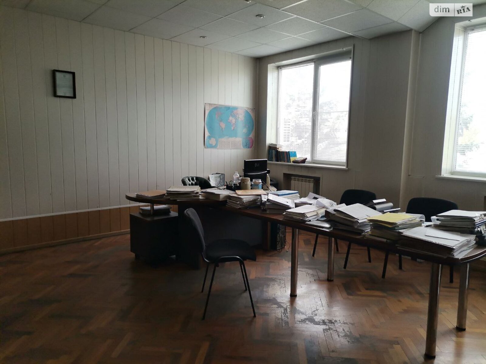 Офісне приміщення на 1200 кв.м. в Запоріжжі фото 1