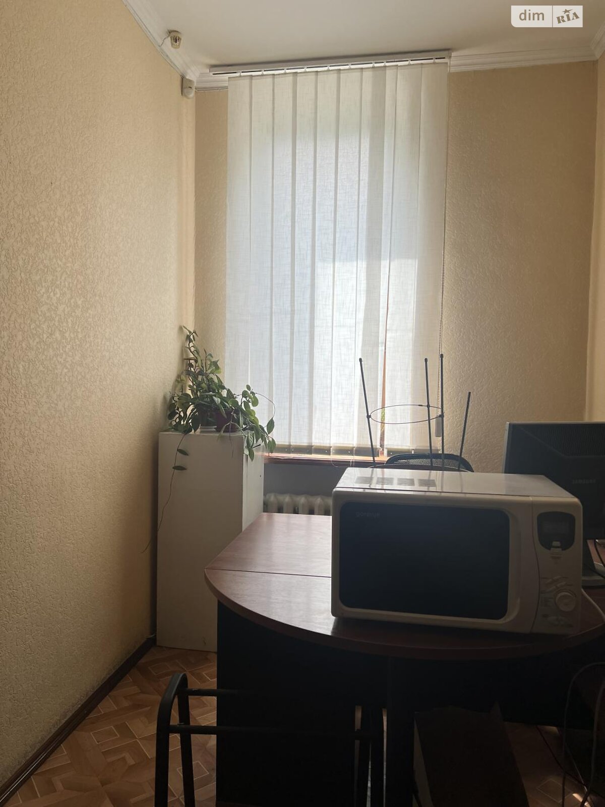 Офисное помещение на 95 кв.м. в Запорожье фото 1 Офисное помещение на 95 кв.м. в Запорожье фото 1