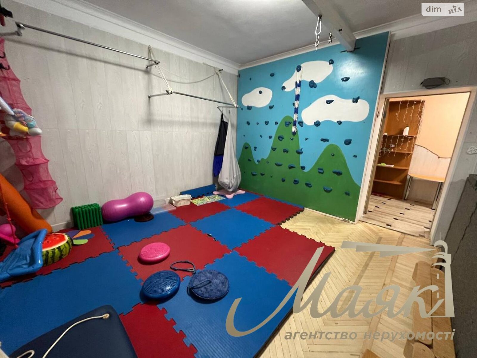 Офісне приміщення на 49.41 кв.м. в Запоріжжі фото 1 Офісне приміщення на 49.41 кв.м. в Запоріжжі фото 1