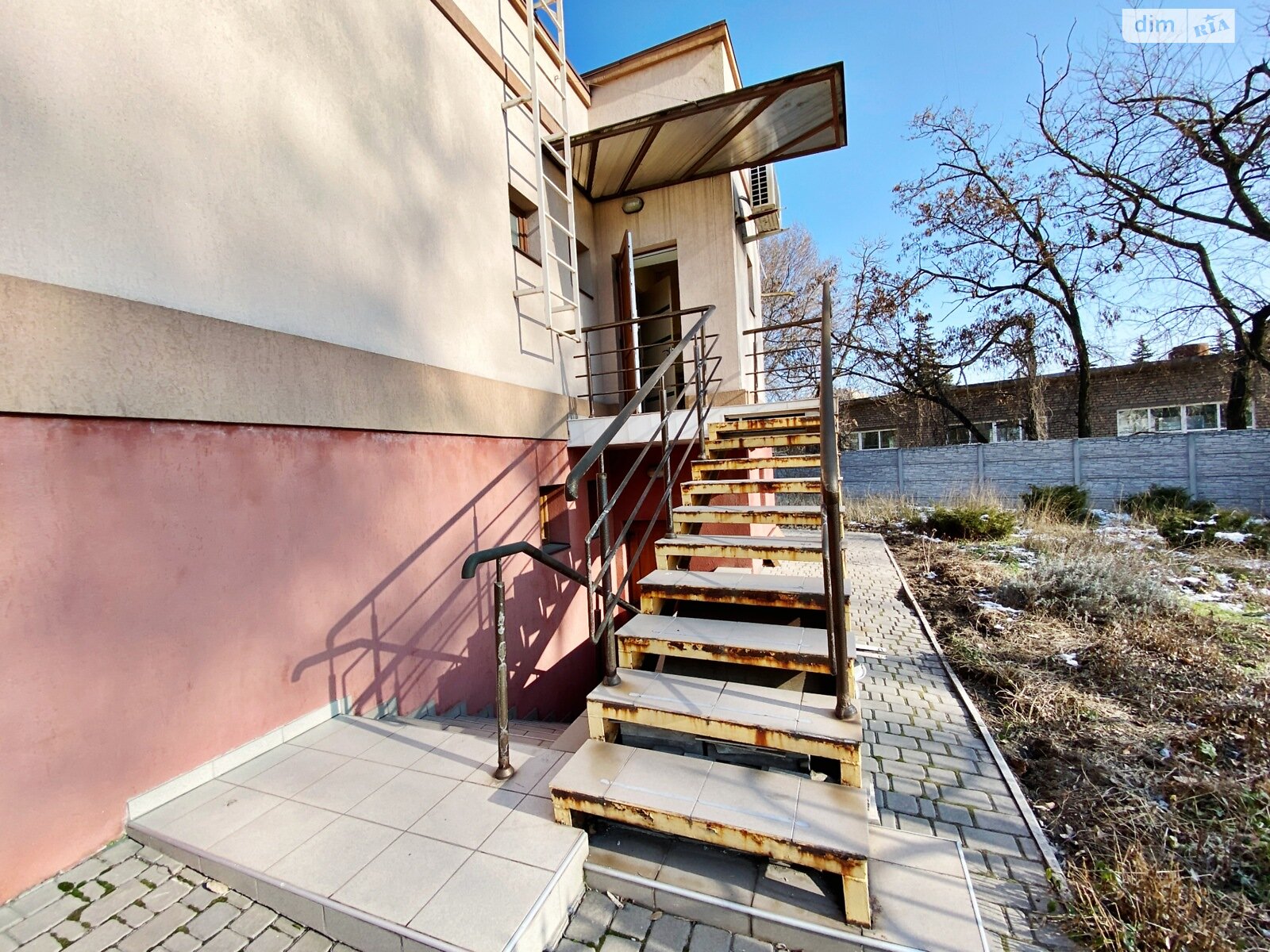 Офисное помещение на 188.9 кв.м. в Запорожье фото 1 Офисное помещение на 188.9 кв.м. в Запорожье фото 1