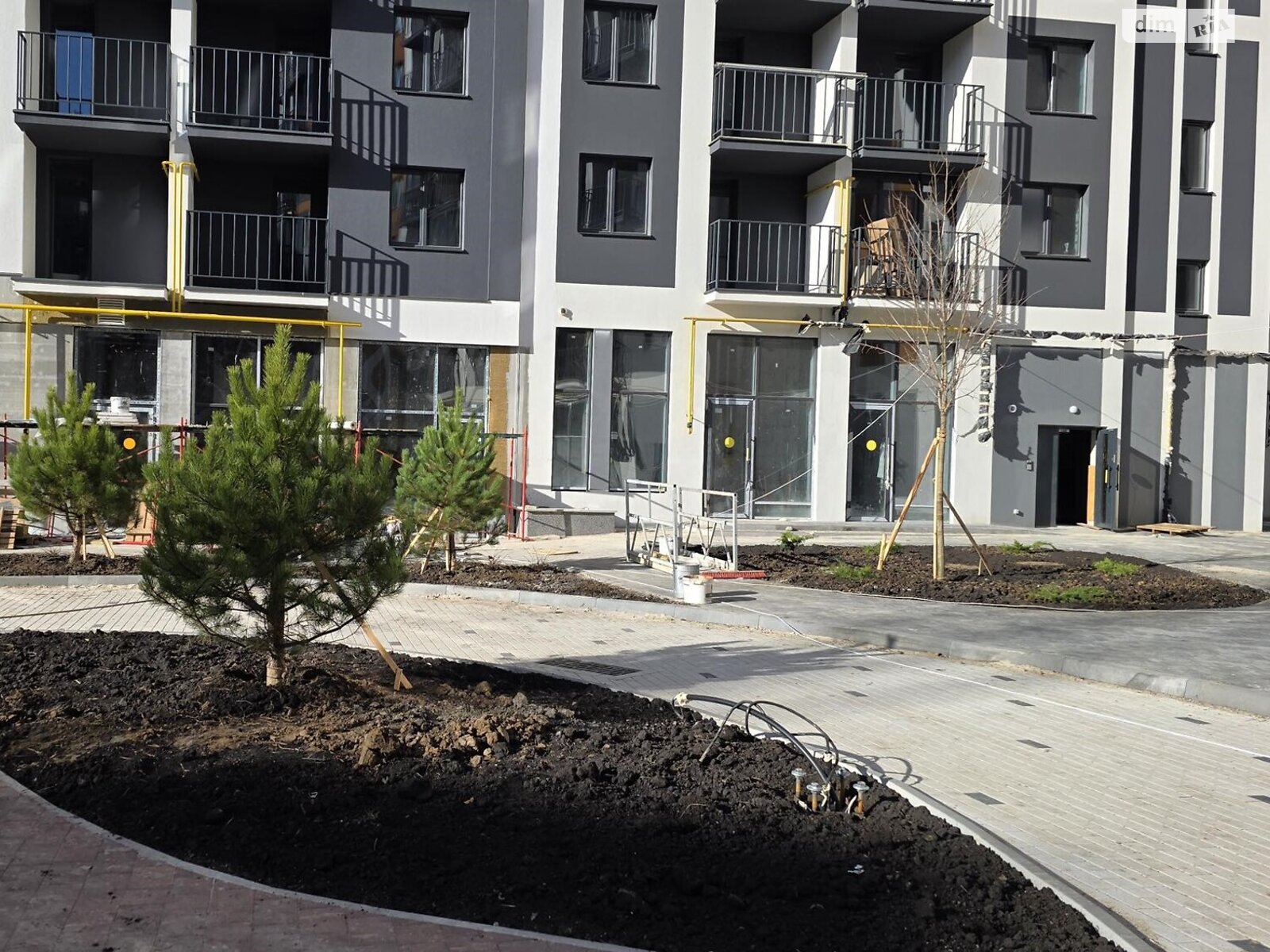 Офисное помещение на 20.82 кв.м. в Зарванцах фото 1 Офисное помещение на 20.82 кв.м. в Зарванцах фото 1