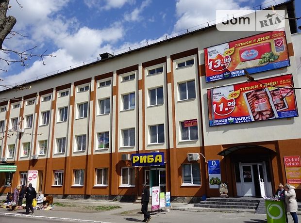 Офисное пятиэтажное здание в Броварах площадью 2388.6 кв.м. фото 1 Офисное пятиэтажное здание в Броварах площадью 2388.6 кв.м. фото 1