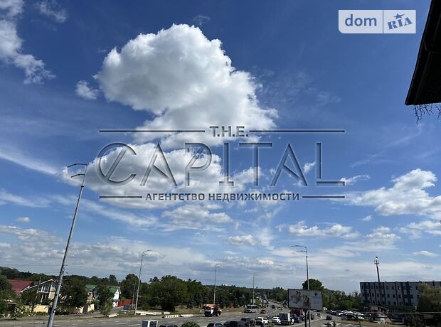 Офісна триповерхова будівля в Києві площею 435 кв.м. фото 1 Офісна триповерхова будівля в Києві площею 435 кв.м. фото 1