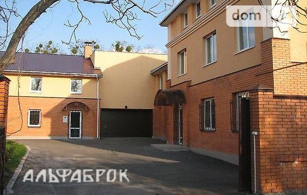 Офісна двоповерхова будівля в Києві площею 633 кв.м. фото 1 Офісна двоповерхова будівля в Києві площею 633 кв.м. фото 1