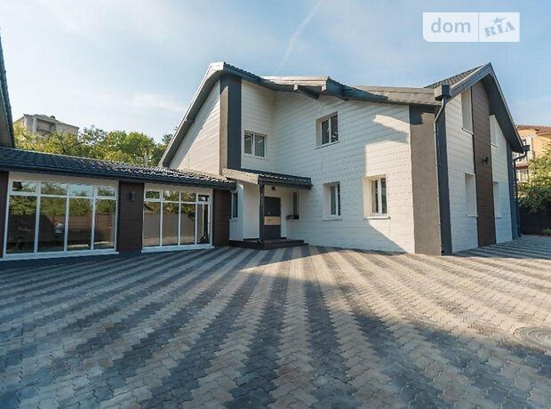Офісна двоповерхова будівля в Києві площею 620 кв.м. фото 1 Офісна двоповерхова будівля в Києві площею 620 кв.м. фото 1