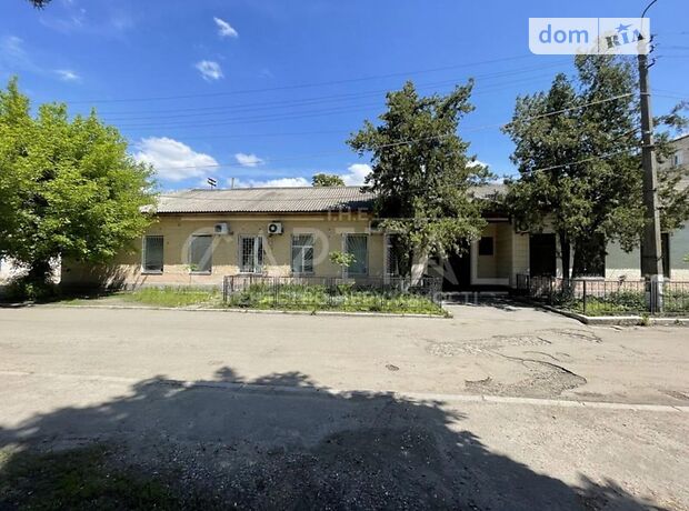 Офисное одноэтажное здание в Киеве площадью 300 кв.м. фото 1 Офисное одноэтажное здание в Киеве площадью 300 кв.м. фото 1