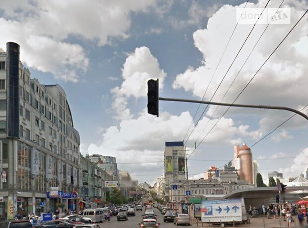 Офисное трехэтажное здание в Киеве площадью 500 кв.м. фото 1 Офисное трехэтажное здание в Киеве площадью 500 кв.м. фото 1