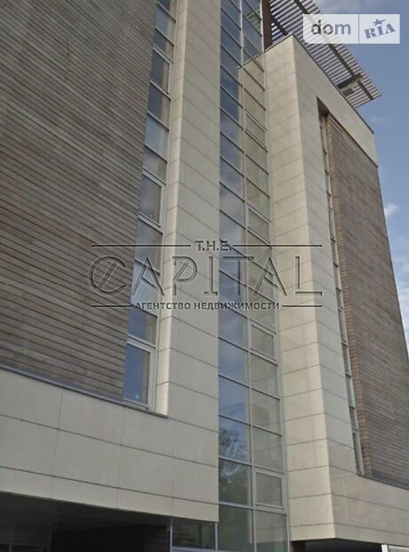 Офісна чотириповерхова будівля в Києві площею 1180 кв.м. фото 1 Офісна чотириповерхова будівля в Києві площею 1180 кв.м. фото 1