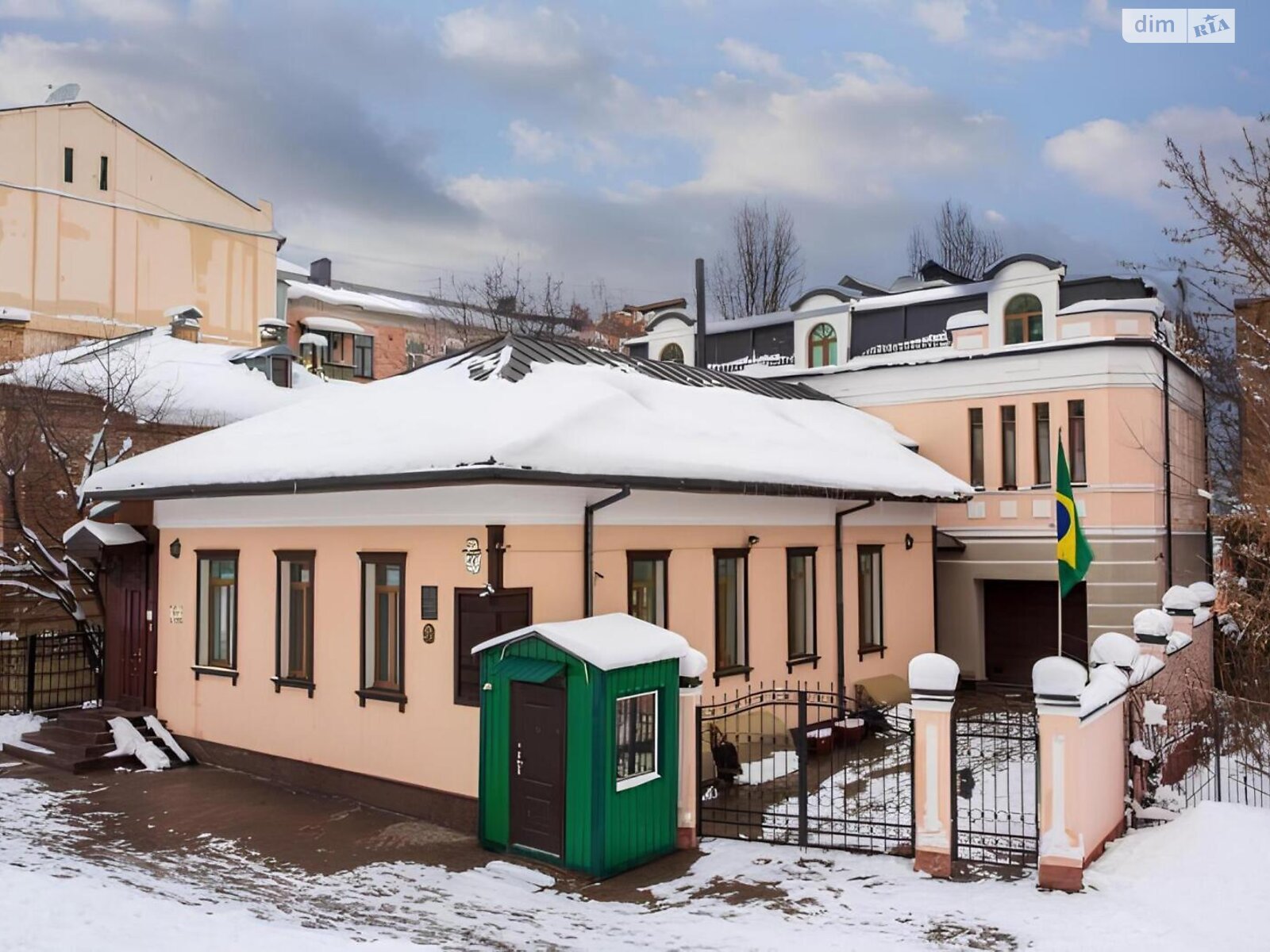 Офисное помещение на 800 кв.м. в Киеве фото 1 Офисное помещение на 800 кв.м. в Киеве фото 1