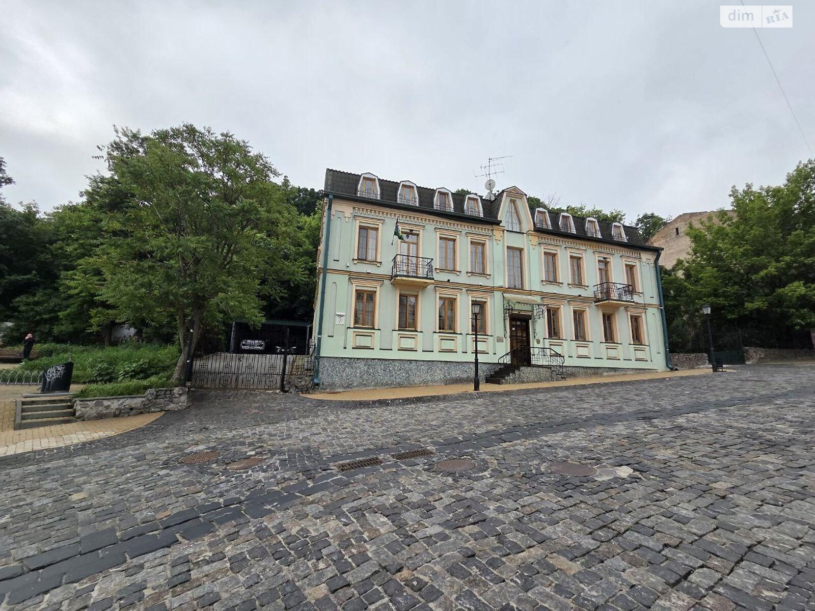 Офисное помещение на 570 кв.м. в Киеве фото 1 Офисное помещение на 570 кв.м. в Киеве фото 1