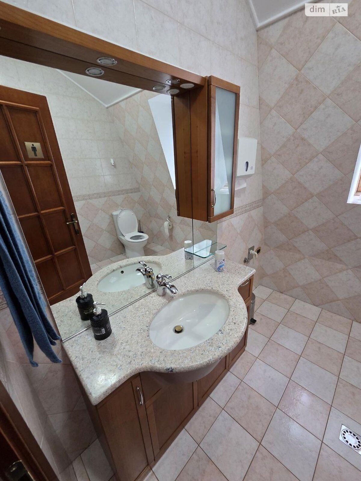 Офисное помещение на 570 кв.м. в Киеве фото 1