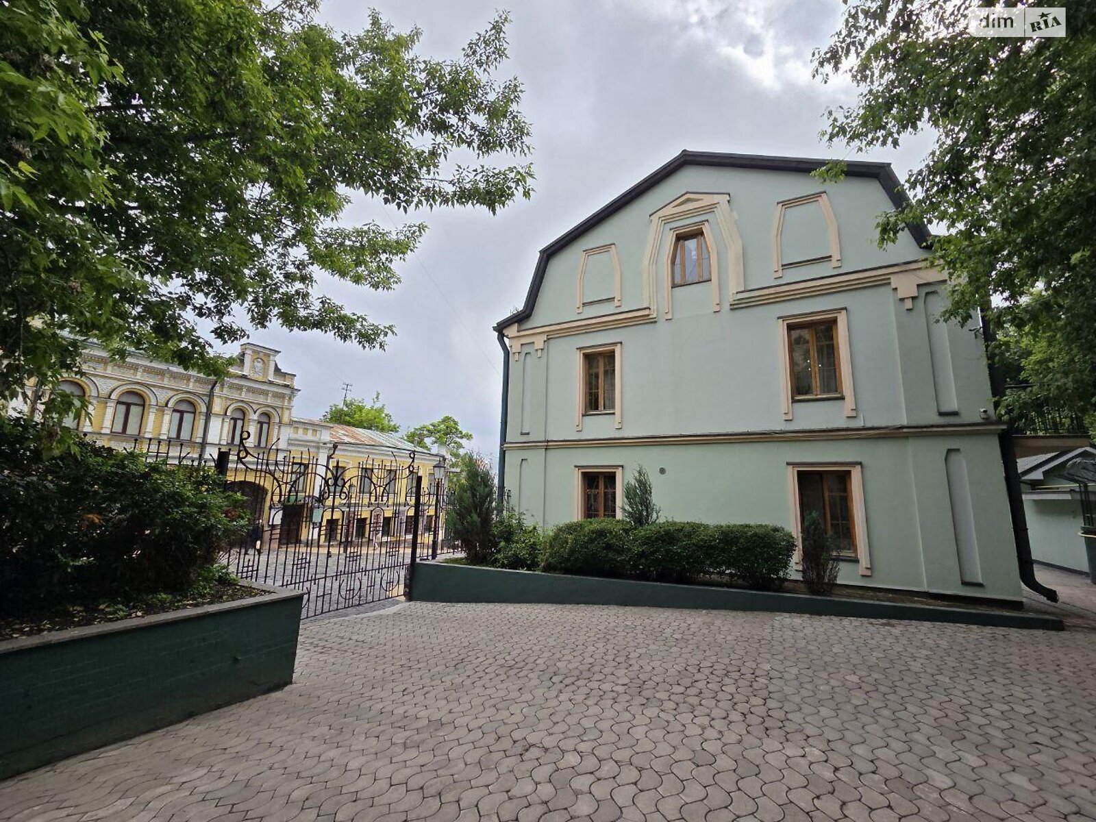 Офисное помещение на 570 кв.м. в Киеве фото 1 Офисное помещение на 570 кв.м. в Киеве фото 1