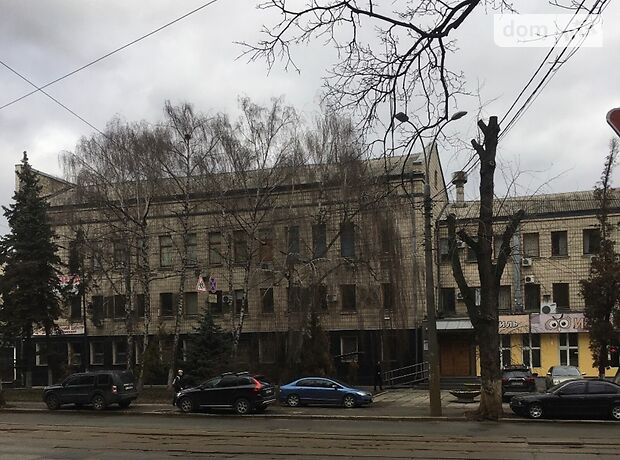 Офисное трехэтажное здание в Киеве площадью 2463 кв.м. фото 1 Офисное трехэтажное здание в Киеве площадью 2463 кв.м. фото 1