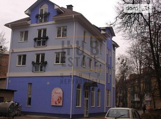 Офисное трехэтажное здание в Киеве площадью 700 кв.м. фото 1 Офисное трехэтажное здание в Киеве площадью 700 кв.м. фото 1