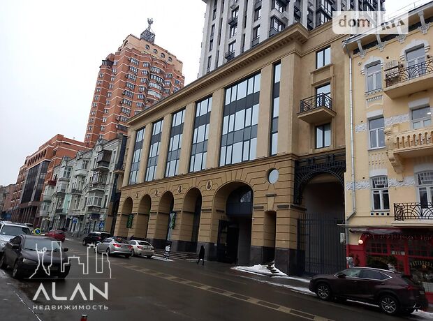 Офисное пятиэтажное здание в Киеве площадью 2118 кв.м. фото 1 Офисное пятиэтажное здание в Киеве площадью 2118 кв.м. фото 1