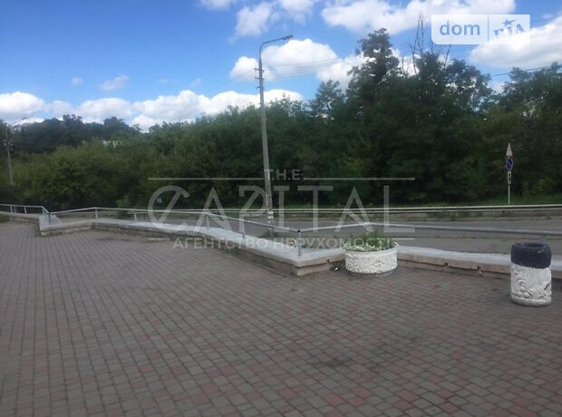 Офісна двоповерхова будівля в Києві площею 490 кв.м. фото 1 Офісна двоповерхова будівля в Києві площею 490 кв.м. фото 1