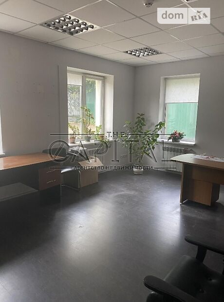 Офісна двоповерхова будівля в Києві площею 472 кв.м. фото 1 Офісна двоповерхова будівля в Києві площею 472 кв.м. фото 1