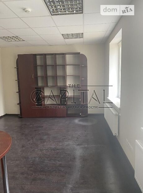 Офісна двоповерхова будівля в Києві площею 472 кв.м. фото 1 Офісна двоповерхова будівля в Києві площею 472 кв.м. фото 1