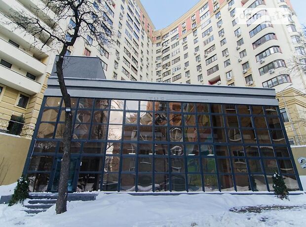 Офісна триповерхова будівля в Києві площею 280 кв.м. фото 1