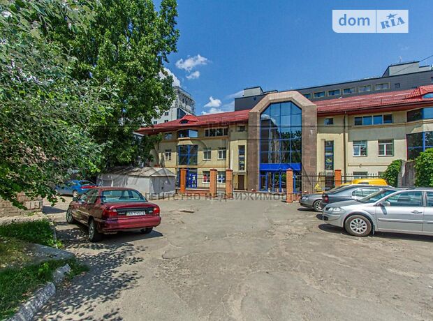 Офісна триповерхова будівля в Києві площею 1820 кв.м. фото 1 Офісна триповерхова будівля в Києві площею 1820 кв.м. фото 1