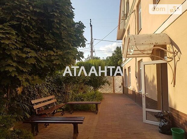 Офисное трехэтажное здание в Одессе площадью 672.4 кв.м. фото 1 Офисное трехэтажное здание в Одессе площадью 672.4 кв.м. фото 1