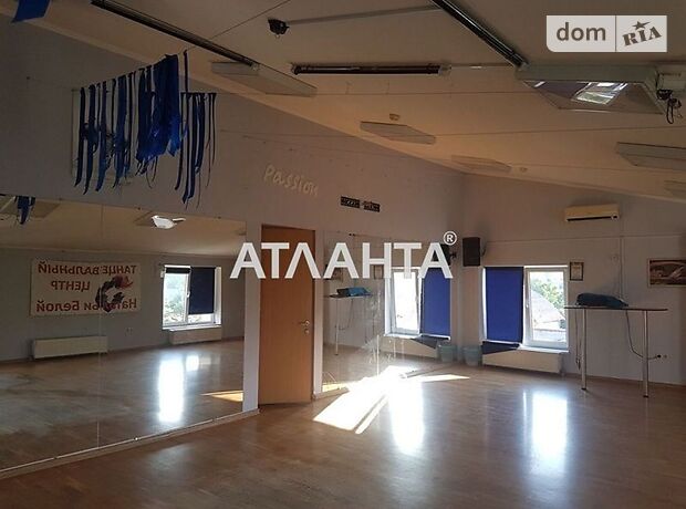 Офисное трехэтажное здание в Одессе площадью 672.4 кв.м. фото 1 Офисное трехэтажное здание в Одессе площадью 672.4 кв.м. фото 1