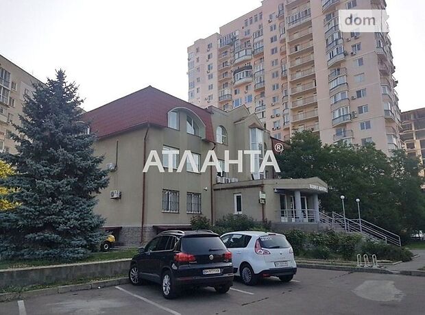 Офисное трехэтажное здание в Одессе площадью 1557.7 кв.м. фото 1