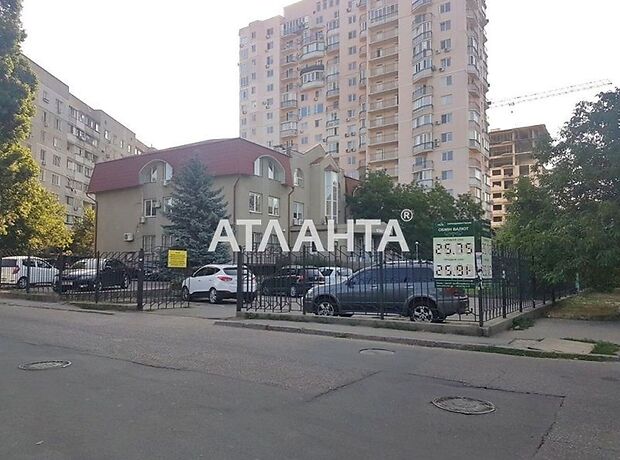 Офисное трехэтажное здание в Одессе площадью 1557.7 кв.м. фото 1 Офисное трехэтажное здание в Одессе площадью 1557.7 кв.м. фото 1