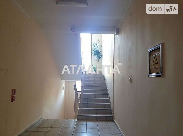 Офисное трехэтажное здание в Одессе площадью 1557.7 кв.м. фото 1 Офисное трехэтажное здание в Одессе площадью 1557.7 кв.м. фото 1