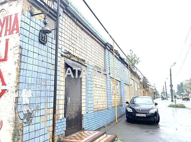 Офисное двухэтажное здание в Одессе площадью 3123 кв.м. фото 1 Офисное двухэтажное здание в Одессе площадью 3123 кв.м. фото 1