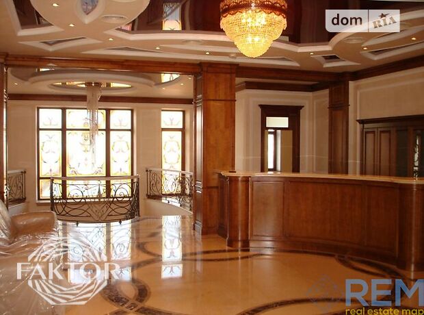 Офисное пятиэтажное здание в Одессе площадью 3000 кв.м. фото 1 Офисное пятиэтажное здание в Одессе площадью 3000 кв.м. фото 1