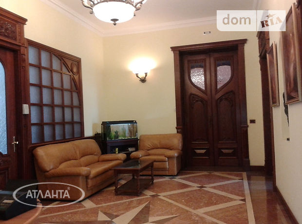 Офисное пятиэтажное здание в Одессе площадью 2400 кв.м. фото 1 Офисное пятиэтажное здание в Одессе площадью 2400 кв.м. фото 1