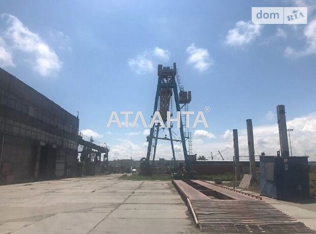 Офисное трехэтажное здание в Одессе площадью 1254 кв.м. фото 1 Офисное трехэтажное здание в Одессе площадью 1254 кв.м. фото 1