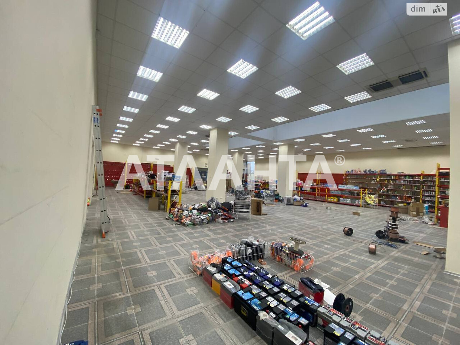 Офісне приміщення на 2332.4 кв.м. в Одесі фото 1 Офісне приміщення на 2332.4 кв.м. в Одесі фото 1