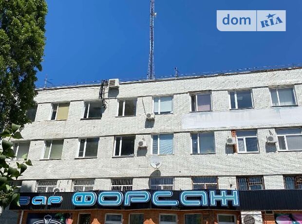 Офисное четырехэтажное здание в Сумах площадью 630 кв.м. фото 1 Офисное четырехэтажное здание в Сумах площадью 630 кв.м. фото 1