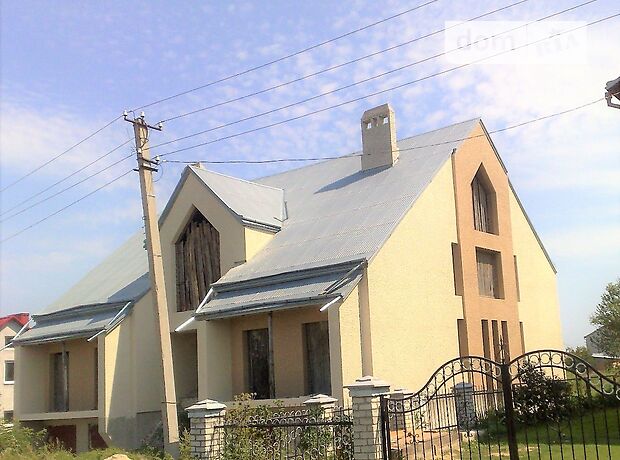 Офисное трехэтажное здание в Тернополе площадью 566 кв.м. фото 1 Офисное трехэтажное здание в Тернополе площадью 566 кв.м. фото 1