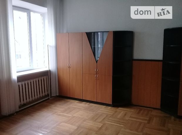 Офисное четырехэтажное здание в Виннице площадью 252 кв.м. фото 1 Офисное четырехэтажное здание в Виннице площадью 252 кв.м. фото 1