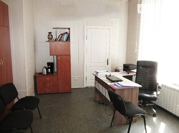 Офісна триповерхова будівля в Вінниці площею 82 кв.м. фото 1 Офісна триповерхова будівля в Вінниці площею 82 кв.м. фото 1