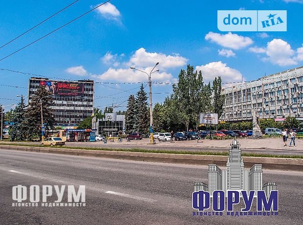 Офисное девятиэтажное здание в Запорожье площадью 6650 кв.м. фото 1 Офисное девятиэтажное здание в Запорожье площадью 6650 кв.м. фото 1